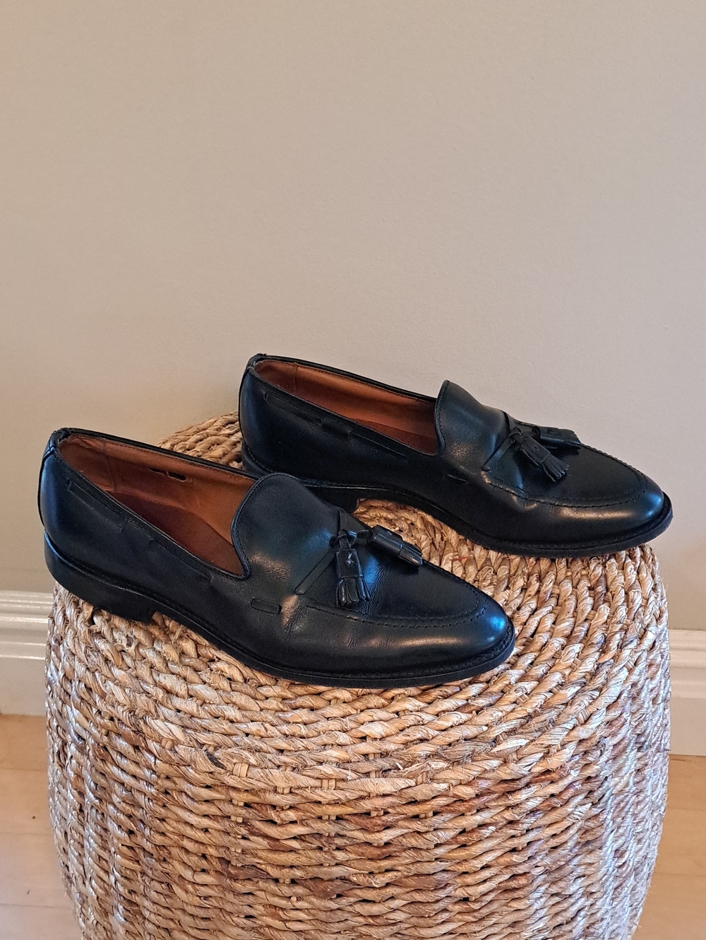 Allen Edmonds Mens Grayson Luxury Black Leather Tassel Formal/Dress Loafers 9.5D